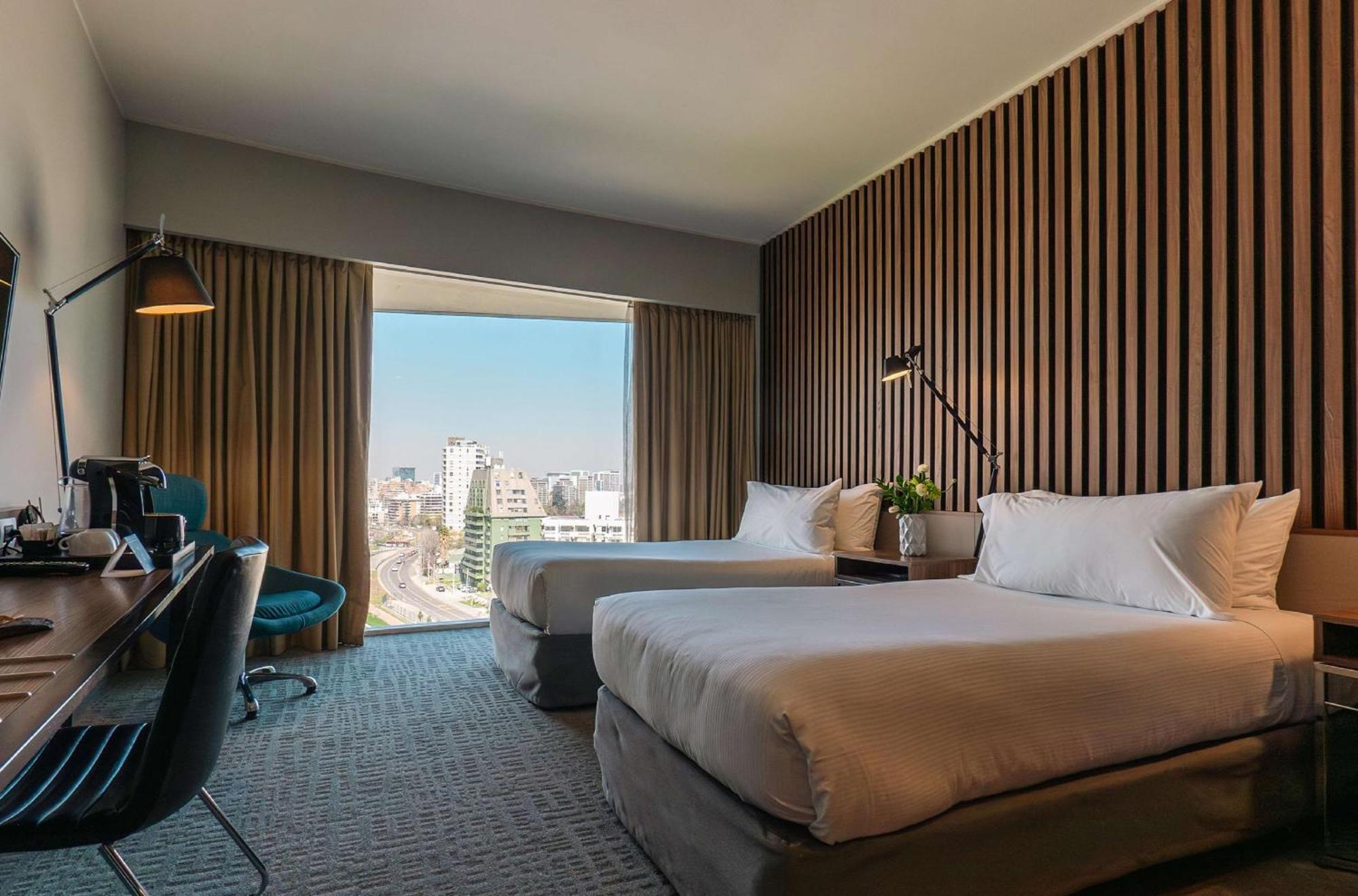 ดับเบิลทรี บาย ฮิลตัน ซานติอาโก เคนเนดี Hotel ภายนอก รูปภาพ